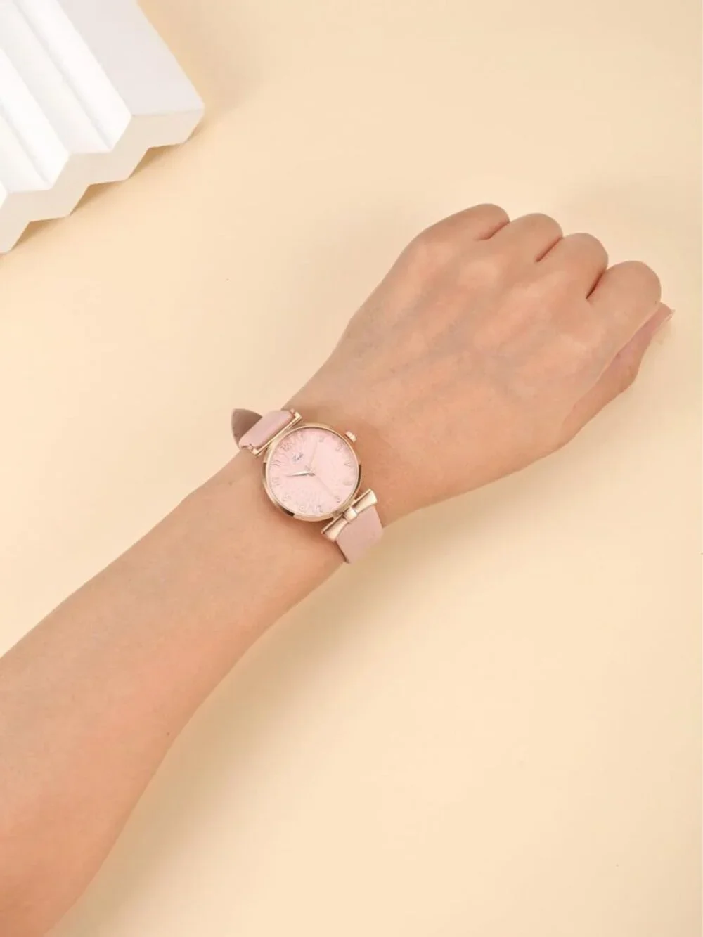 Womens Ladies Classic Simple Leather Analog Quartz Wrist Watch Rose Gold Case Ar